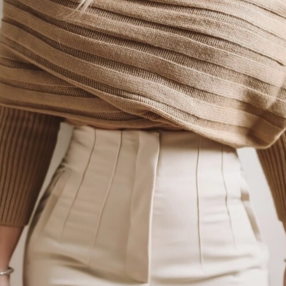 Zara Cream High-Waisted Trousers - Picture 2 of 4